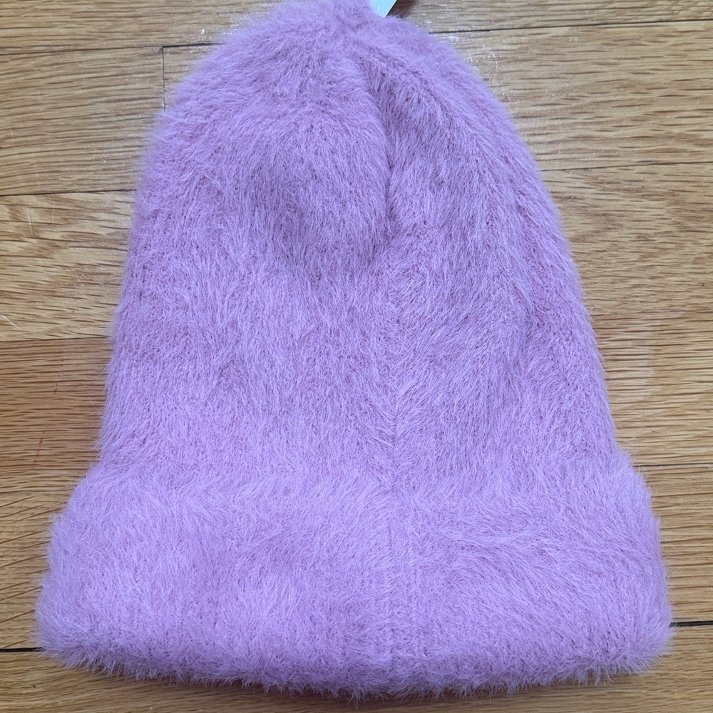 🌸3/$15 NWT PacSun Fuzzy Beanie - Picture 2 of 3